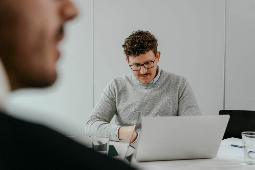 Rückendeckung, wenns im Job Streit gibt